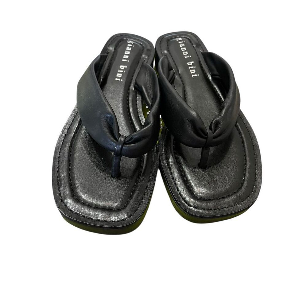 Gianni Bini Women's Black Puffy Flip‎ Flop Sandals Casual Summer